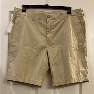 Izod Men's Flat Front Tan Shorts